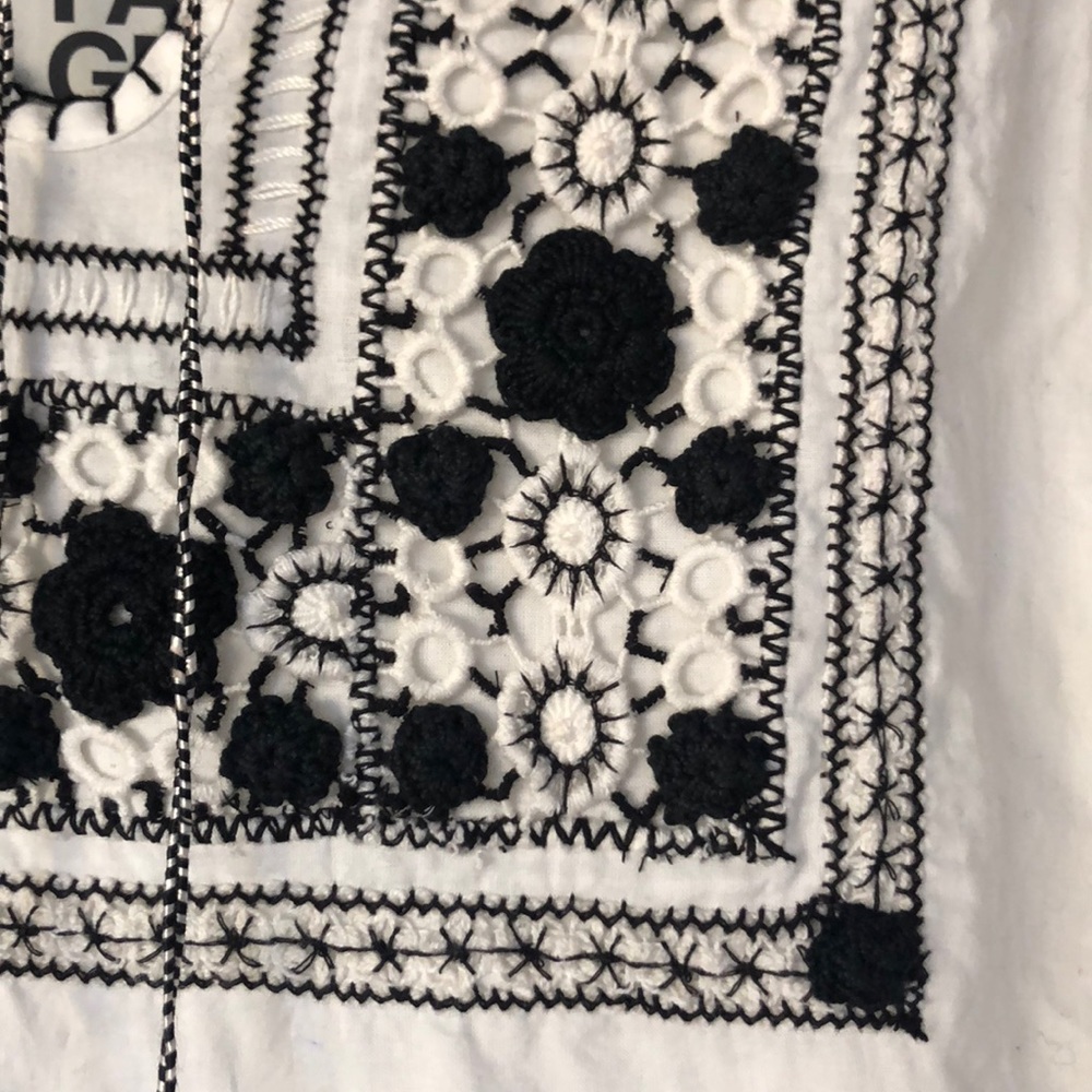 NWT Pam and Gela “Voile Hippie” blouse - Picture 3 of 8
